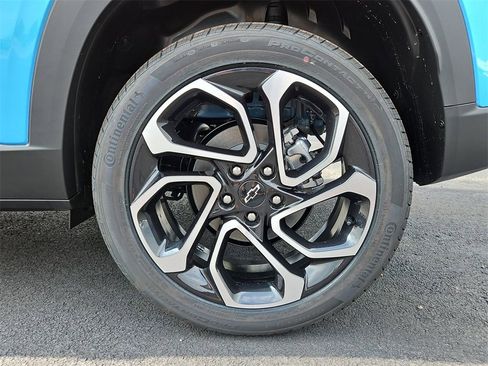 New 2026 Chevrolet Trax RS w/ Driver Confidence Package image 24