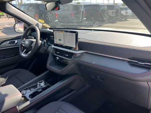 New 2026 Ford Explorer ST-Line w/ ST-Line Street Pack RWD image 14