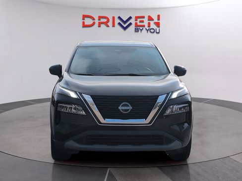 Used 2023 Nissan Rogue SV image 8