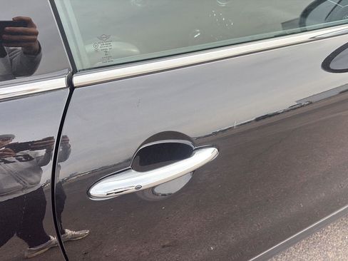 Used 2019 MINI Cooper S w/ Signature Upholstery Package image 9