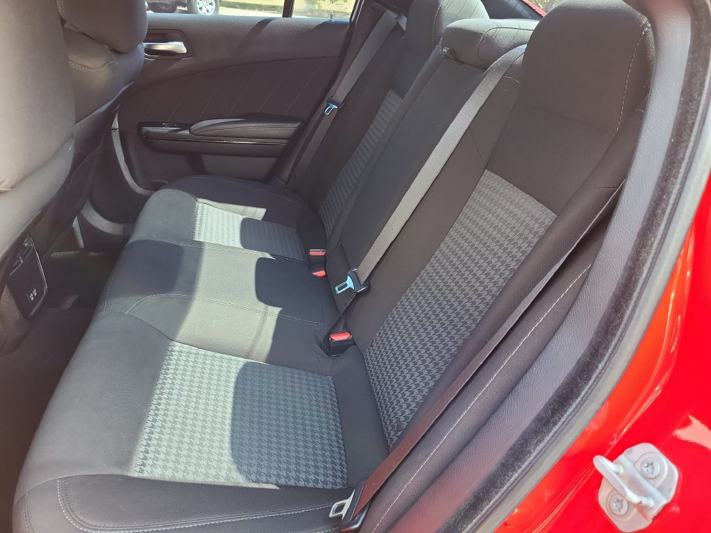 Used 2020 Dodge Charger GT w/ Blacktop Package RWD image 15