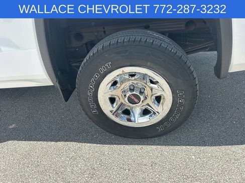 Used 2018 GMC Sierra 1500 2WD Crew Cab image 11
