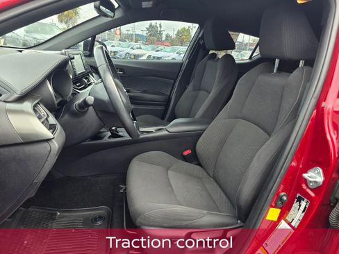 Used 2018 Toyota C-HR XLE image 13