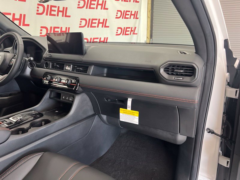 New 2026 Honda Pilot TrailSport image 14