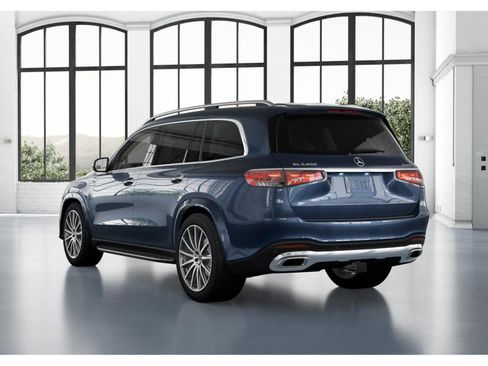 New 2026 Mercedes-Benz GLS 450 4MATIC image 28