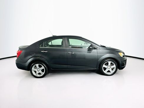 Used 2015 Chevrolet Sonic LTZ FWD image 10
