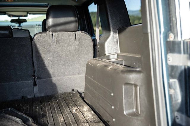 Used 2005 HUMMER H2 w/ Preferred Equipment Group AWD/4WD image 95