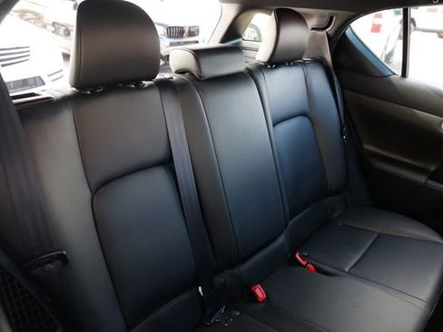 Used 2012 Lexus CT 200h image 17