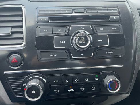 Used 2013 Honda Civic LX image 12