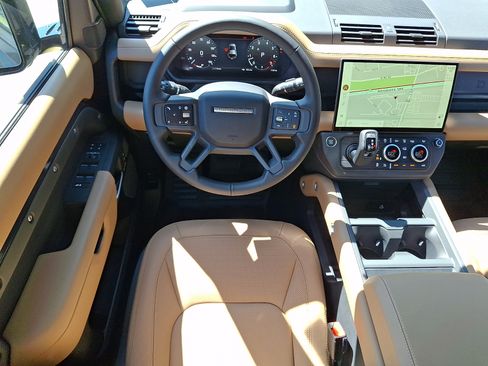 New 2026 Land Rover Defender 110 X-Dynamic SE AWD/4WD image 4