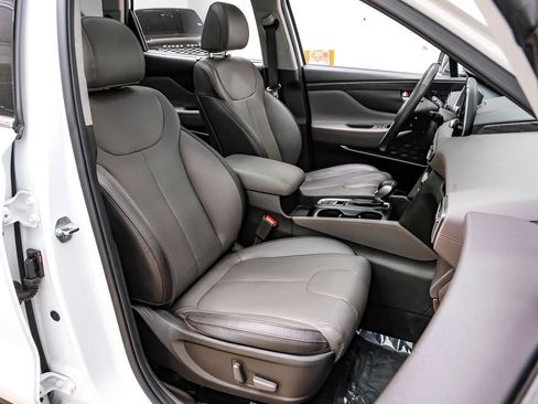 Used 2020 Hyundai Santa Fe Limited image 32