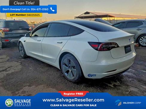 Used 2021 Tesla Model 3 Standard Range image 3