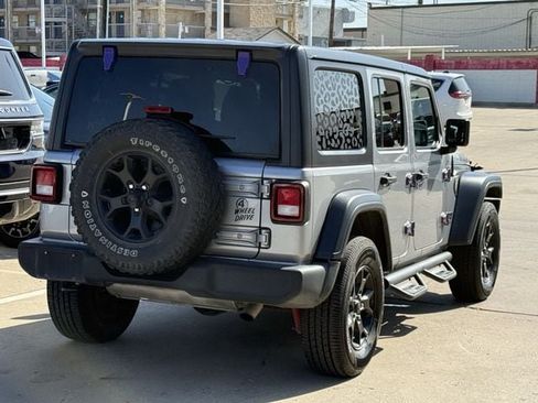 Used 2020 Jeep Wrangler Unlimited Sport AWD/4WD image 4