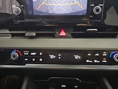 Certified 2023 Kia Sportage LX image 16