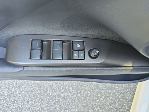 Certified 2024 Toyota Camry SE FWD image 27
