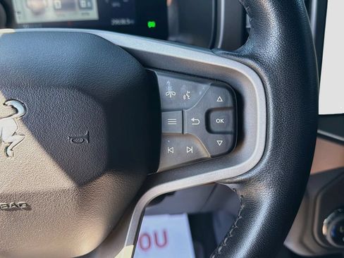 Used 2023 Ford Bronco Outer Banks w/ Sasquatch Package AWD/4WD image 13
