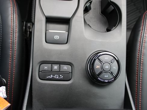 Used 2025 Ford Ranger Raptor AWD/4WD image 22