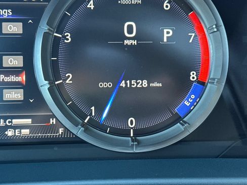 Used 2023 Lexus ES 350 F Sport w/ Accessory Package (Z2) FWD image 34