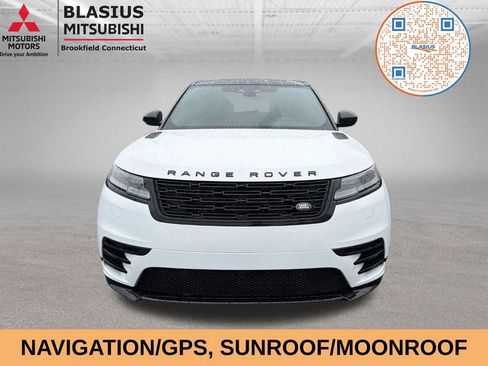 Used 2025 Land Rover Range Rover Velar Dynamic SE AWD/4WD image 4