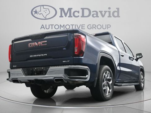 Used 2023 GMC Sierra 1500 SLT AWD/4WD image 30