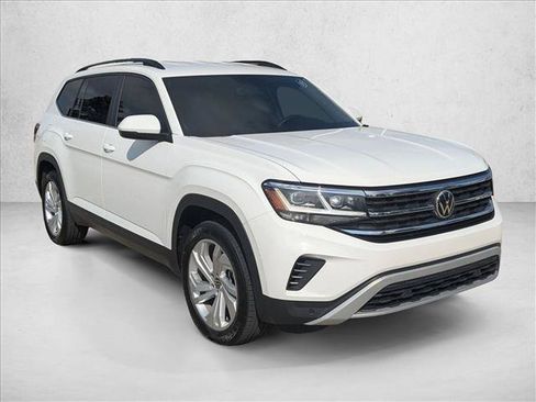 Used 2023 Volkswagen Atlas SE FWD image 3