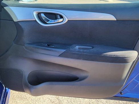 Used 2013 Nissan Sentra SR w/ Driver Pkg FWD image 18