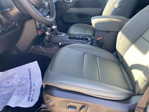 New 2026 Jeep Gladiator Mojave AWD/4WD image 43