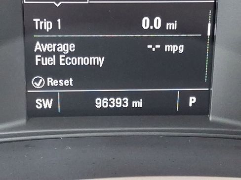 Used 2023 Chevrolet Malibu LT FWD image 18