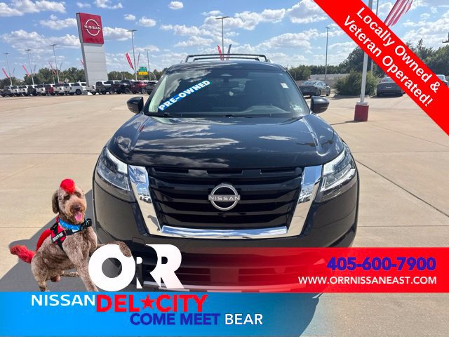 Used 2024 Nissan Pathfinder SL w/ SL Premium Package FWD image 8