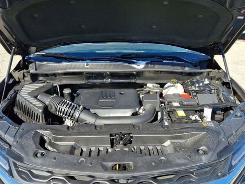Certified 2025 Chevrolet Blazer LT FWD image 28