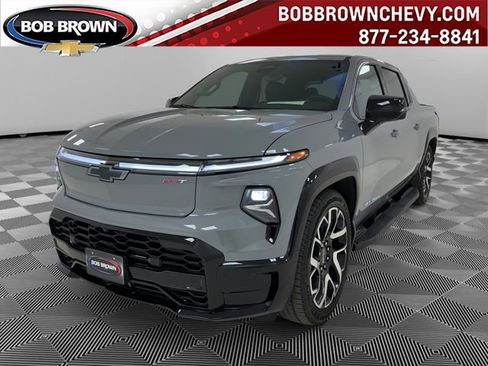 Certified 2025 Chevrolet Silverado EV RST AWD/4WD image 1