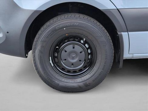 New 2026 Mercedes-Benz Sprinter 2500 image 10