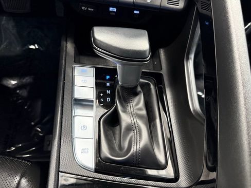 Used 2025 Hyundai Elantra Limited FWD image 36