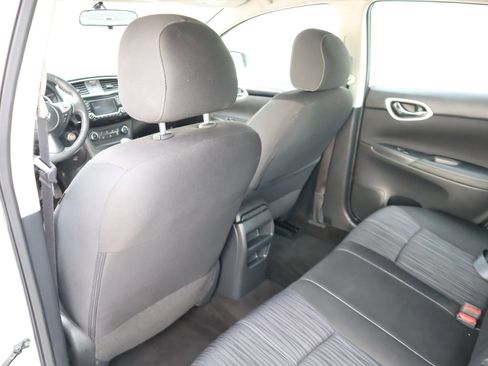 Used 2017 Nissan Sentra SV image 38