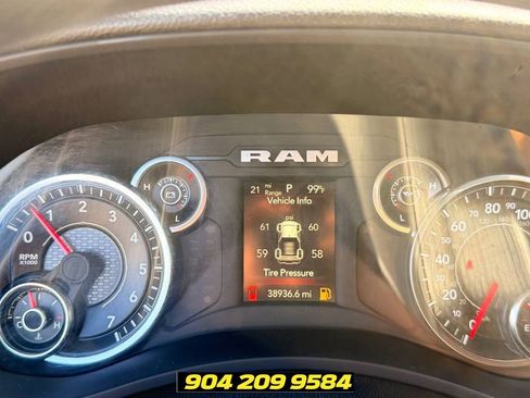 Used 2023 RAM 2500 Tradesman w/ Towing Technology Group RWD image 33