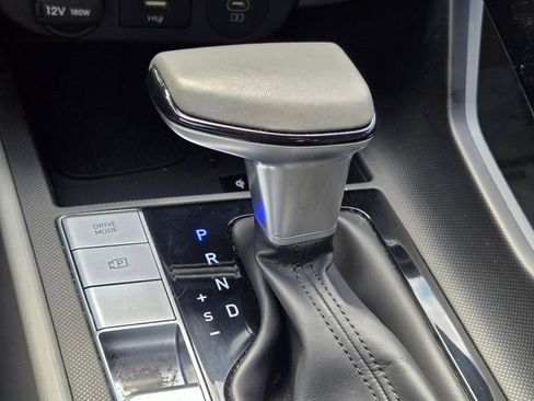 Used 2025 Hyundai Elantra SEL image 30