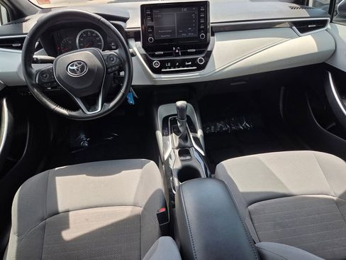 Used 2020 Toyota Corolla SE FWD image 9