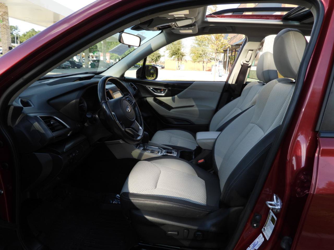 Used 2023 Subaru Forester Premium AWD/4WD image 66