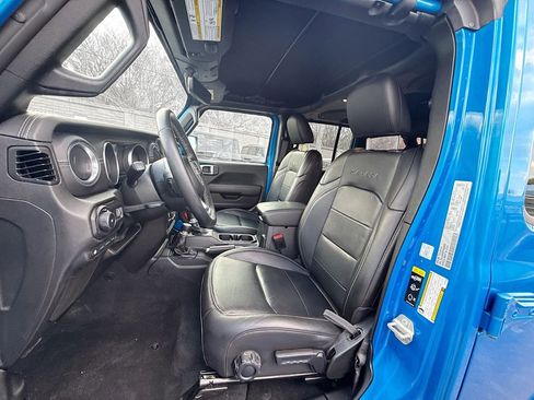 Used 2023 Jeep Wrangler Unlimited Sahara w/ Cold Weather Group image 23