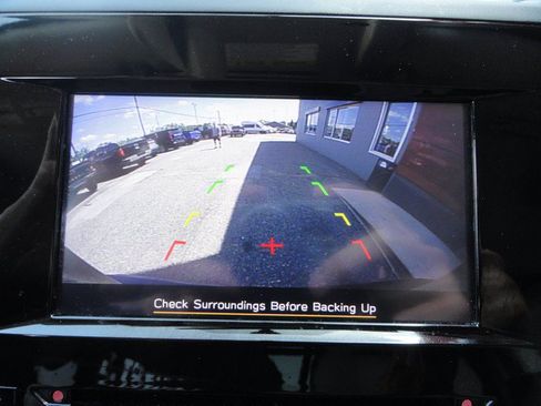 Used 2021 Subaru Forester AWD/4WD image 18