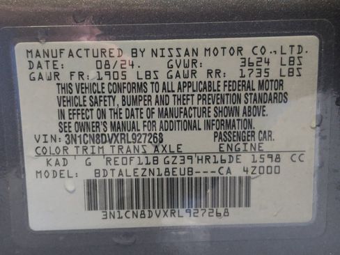 Used 2024 Nissan Versa S w/ Trunk Package FWD image 33