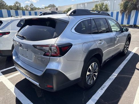 Used 2024 Subaru Outback Limited image 21