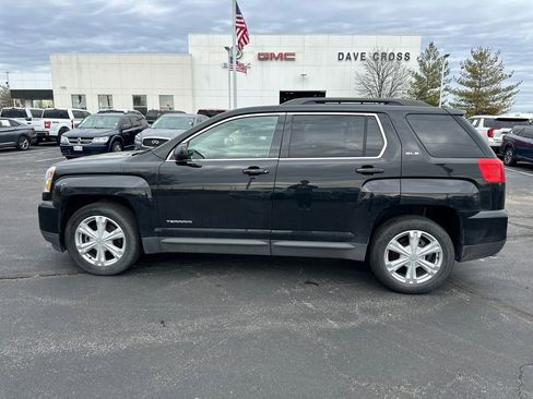 Used 2017 GMC Terrain SLE w/ Technology Package image 11