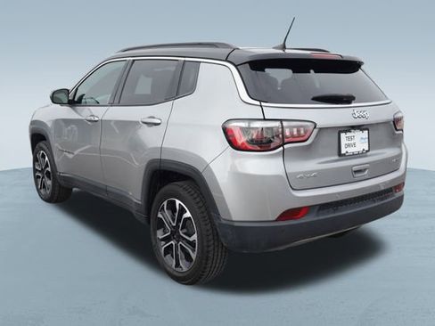 Used 2024 Jeep Compass Limited image 6