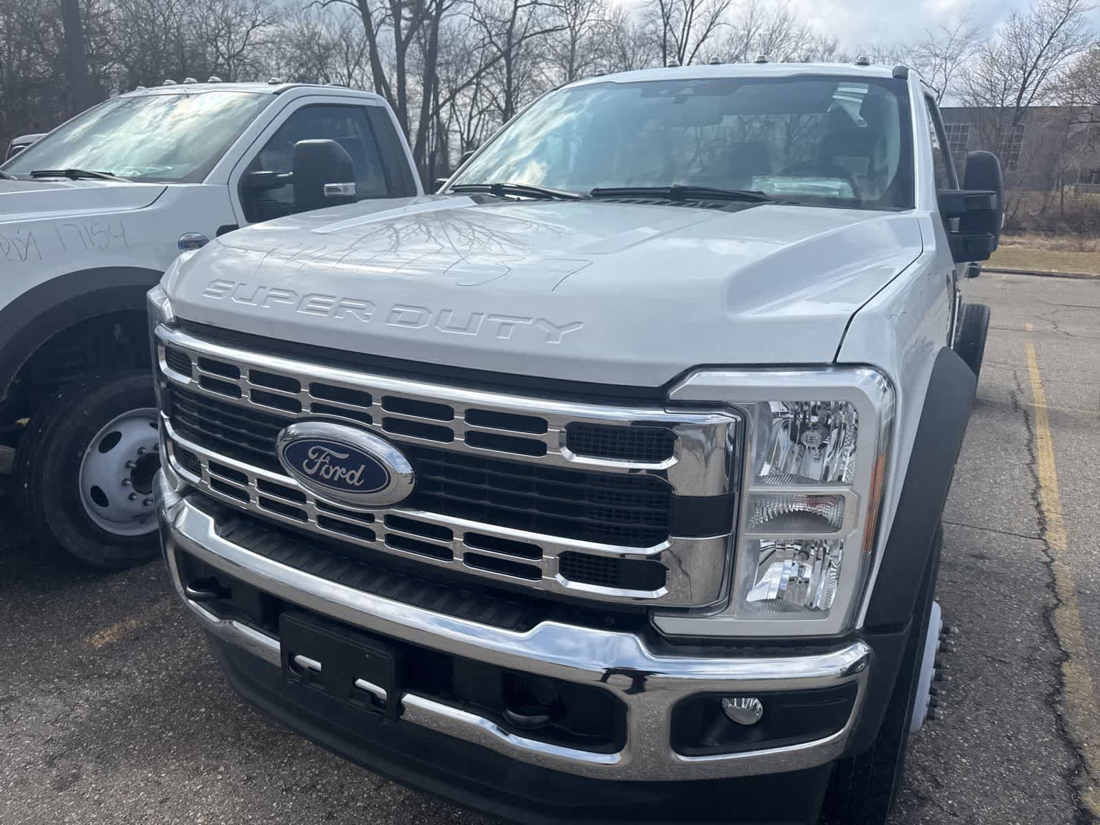 Used 2023 Ford F450 XLT w/ XLT Value Package RWD image 19