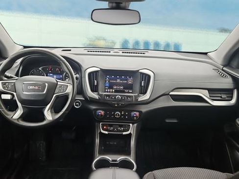 Used 2022 GMC Terrain SLE w/ Driver Convenience Package image 15