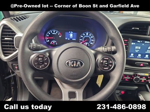 Used 2020 Kia Soul LX FWD image 20