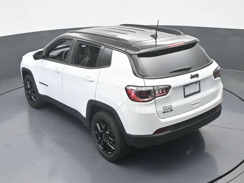 Used 2023 Jeep Compass Altitude image 48