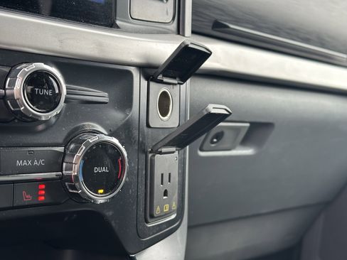 Used 2022 Ford F150 XLT w/ Equipment Group 302A High image 21