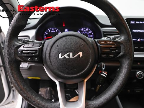 Used 2023 Kia Rio S FWD image 10